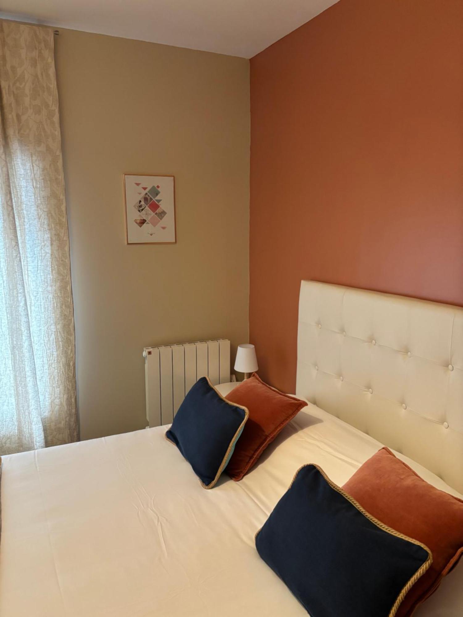 Demeure & Dependance - Chambres D'Hotes Depuis 2012 Тасен-ла-Деми-Люн Екстериор снимка